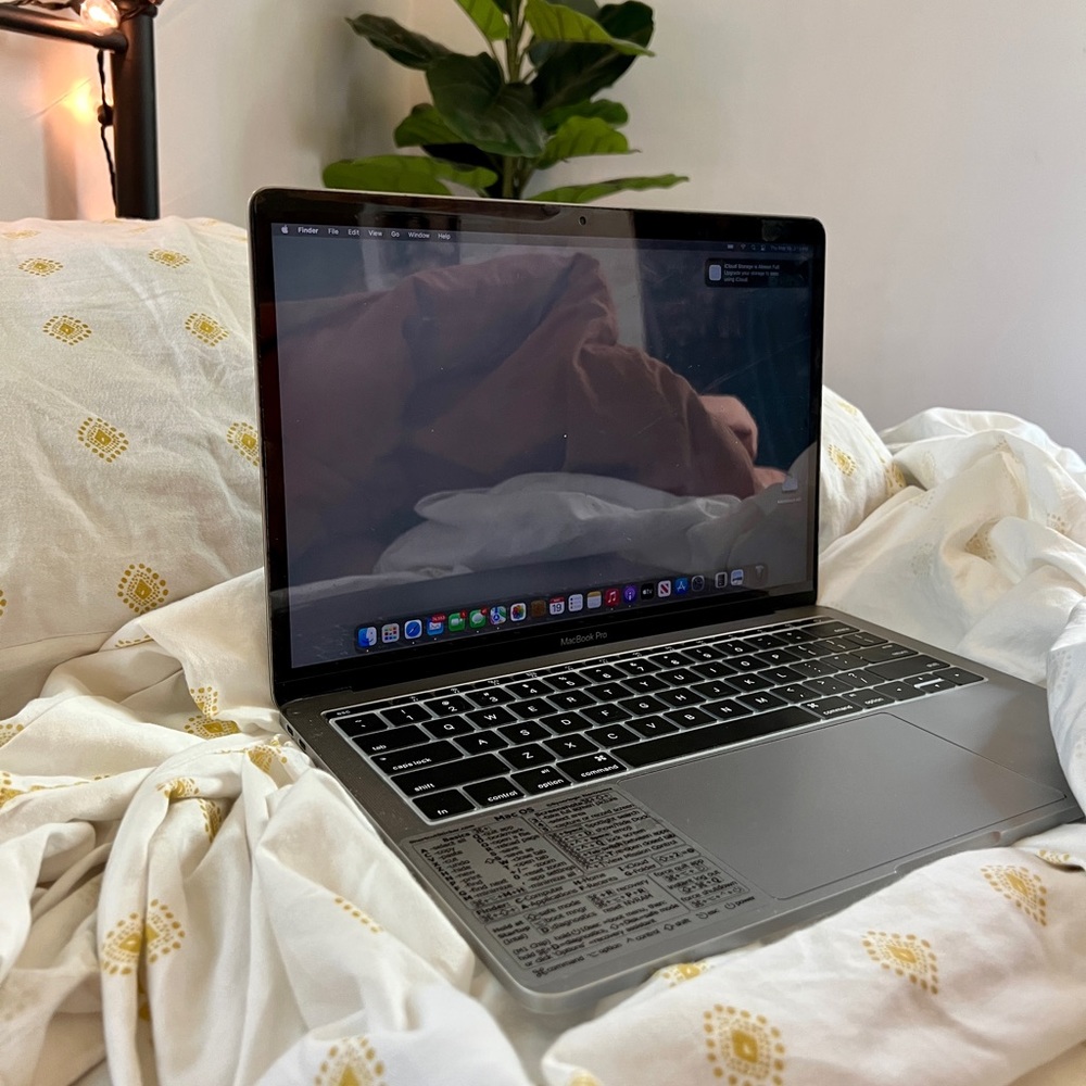 MacBook Pro 2017 - Picture 12 of 15